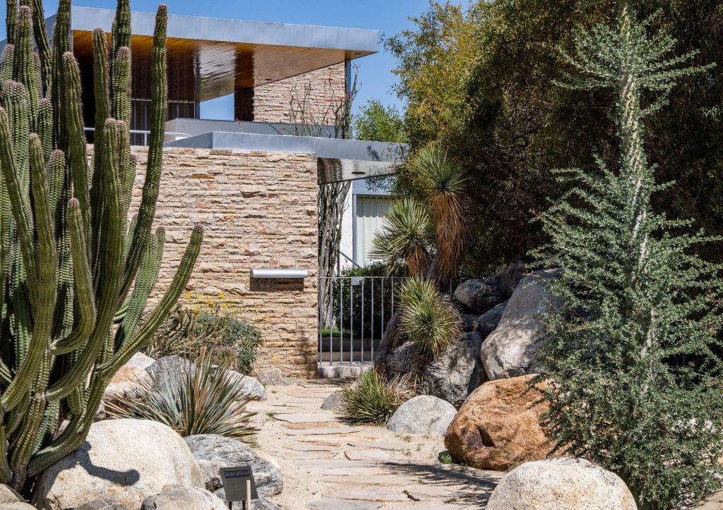 Architectural Photographer visits Kaufmann house in Palm Springs