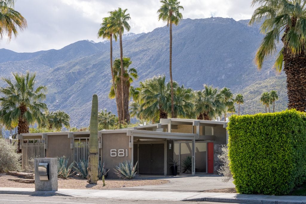 mid century modern home photographer palm springs